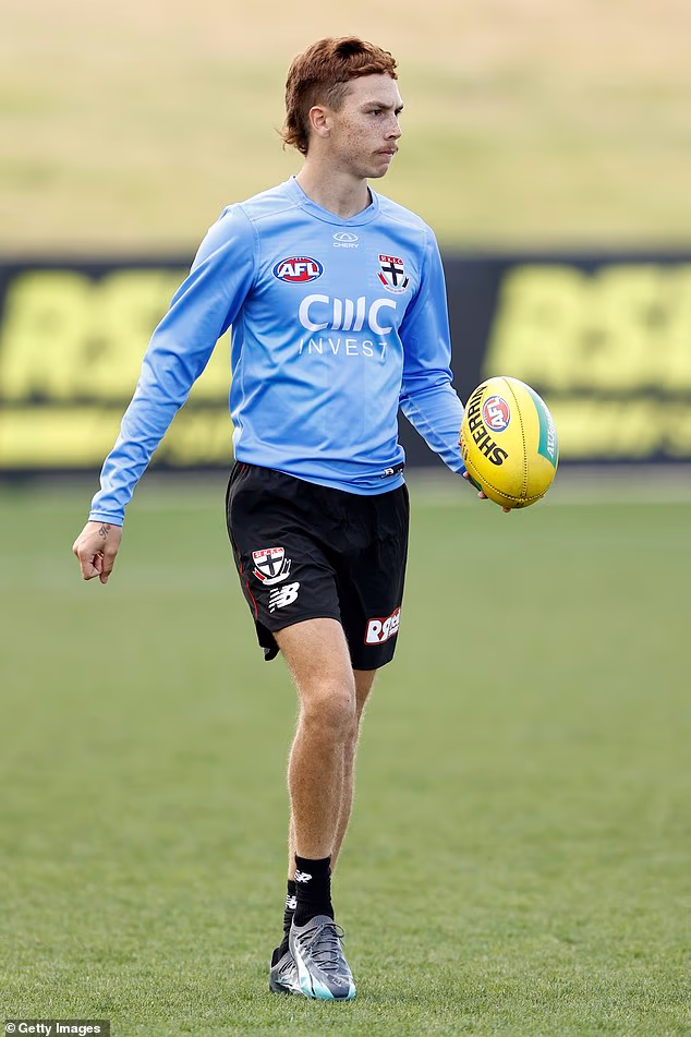 Collard je tvrdio da je upotrijebio riječ 'maggot' kao sanjke tijekom VFL utakmice u subotu, objavljeno je