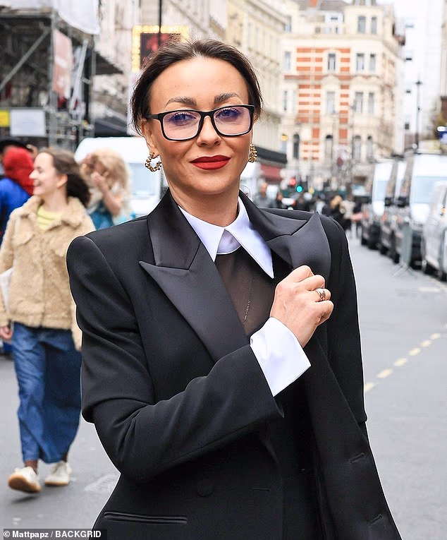 Profesionalna plesačica Luba (36) potvrdila je da napušta BBC-jev show u petak usred krvoprolića vrhunskih talenata koji su otpušteni