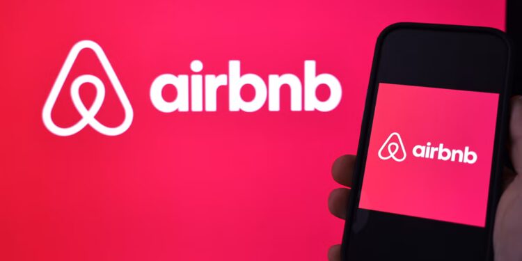 Airbnb nudi novim domaćinima dodatnih $750 bonusa dok se otimaju za više smještaja za Svjetsko prvenstvo
