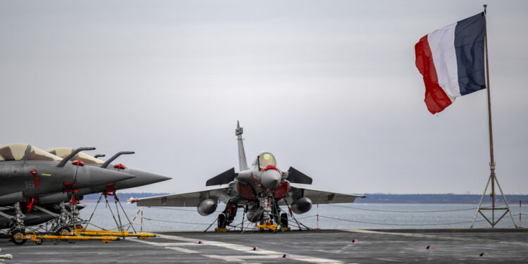 Američka fitness aplikacija otkriva lokaciju francuskog nosača zrakoplova — RT World News