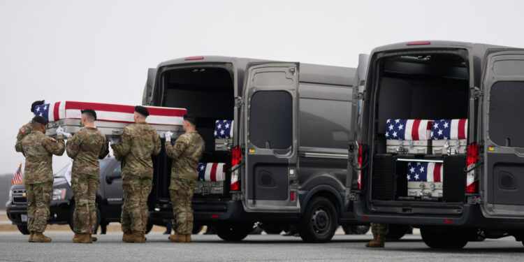 Američki zakonodavci zabrinuti su da bi Trump mogao poslati kopnene trupe u Iran — RT World News