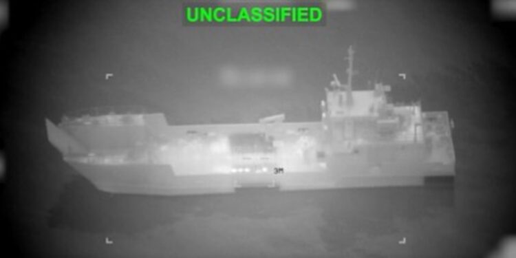 Amerikanci raznose iranske brodove u Hormuzu, NY Times tvrdi: ‘Novi iranski vođa je ranjen’