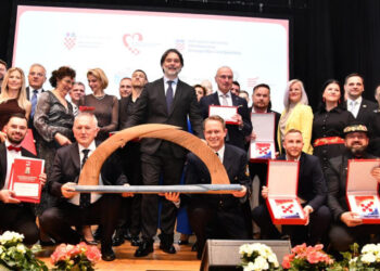 Bad Homburg i Dubrovnik dodijelili Stipi Puđi i Danielu Guischardu nagradu „Olga Stoss“