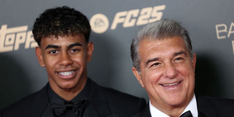 Barcelona, ​​​​Laporta između plesa i pjevanja: ovako slavi svoj treći mandat