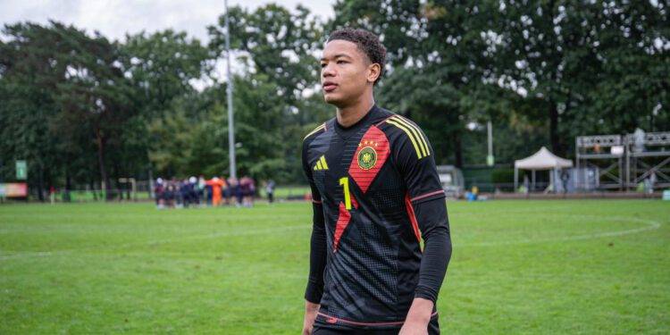 Bayern bez vratara protiv Atalante: spasiti Prescotta, 16 godina