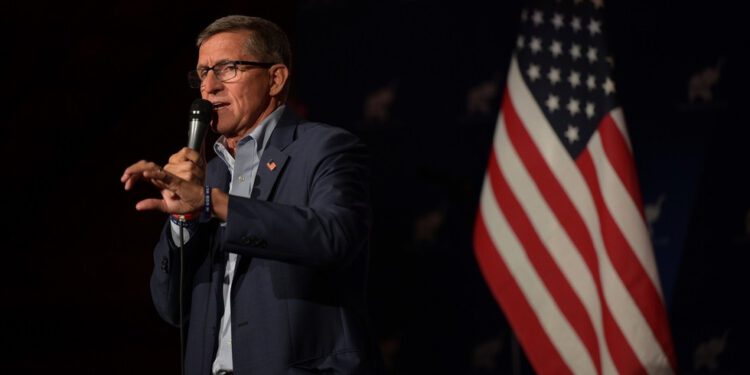 Bivši Trumpov savjetnik dobit će 1,2 milijuna dolara u tužbi protiv Russiagatea — RT World News