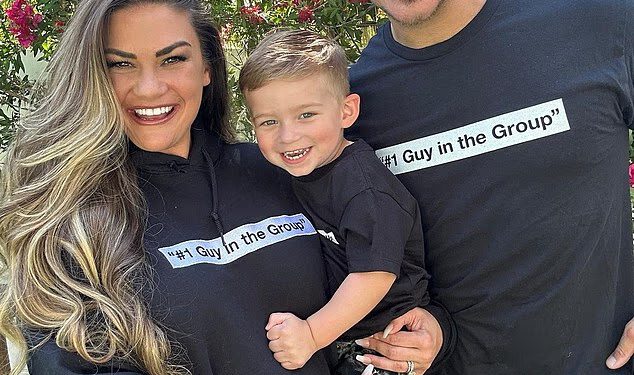 Brittany Cartwright i Jax Taylor dogovorili su se da će ostati trijezni kada se brinu o sinu Cruzu dok postignu dogovor o skrbništvu nad djecom