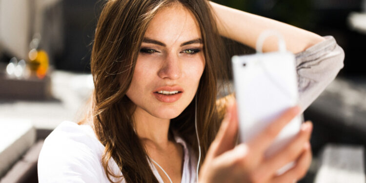 Brojni građani imaju problem s Facebookom, stranica ne radi kako treba