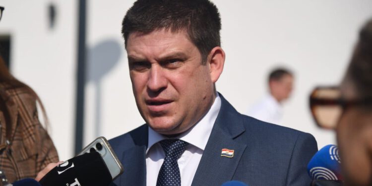 Butković u Kaštelima najavio izgradnju lučica, a dotaknuo se i izgradnje kaštelanskog mosta