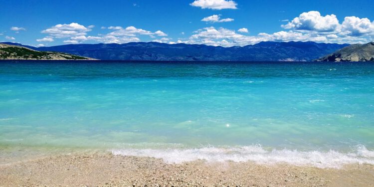 Danas do večeri razmjerno stabilno i toplo pa kreće osjetna promjena