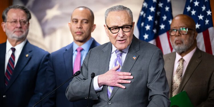 Demokrati u Senatu blokiraju financiranje DHS-a po peti put jer gašenje dolazi nakon 35 dana