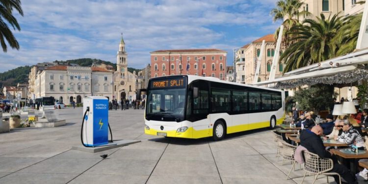 Deset električnih autobusa stiže u Split, gradit će se punionice. Evo detalja