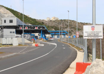 Dubrovkinja: ‘Na granici na Brgatu se čeka i po pet sati, učinite nešto!’