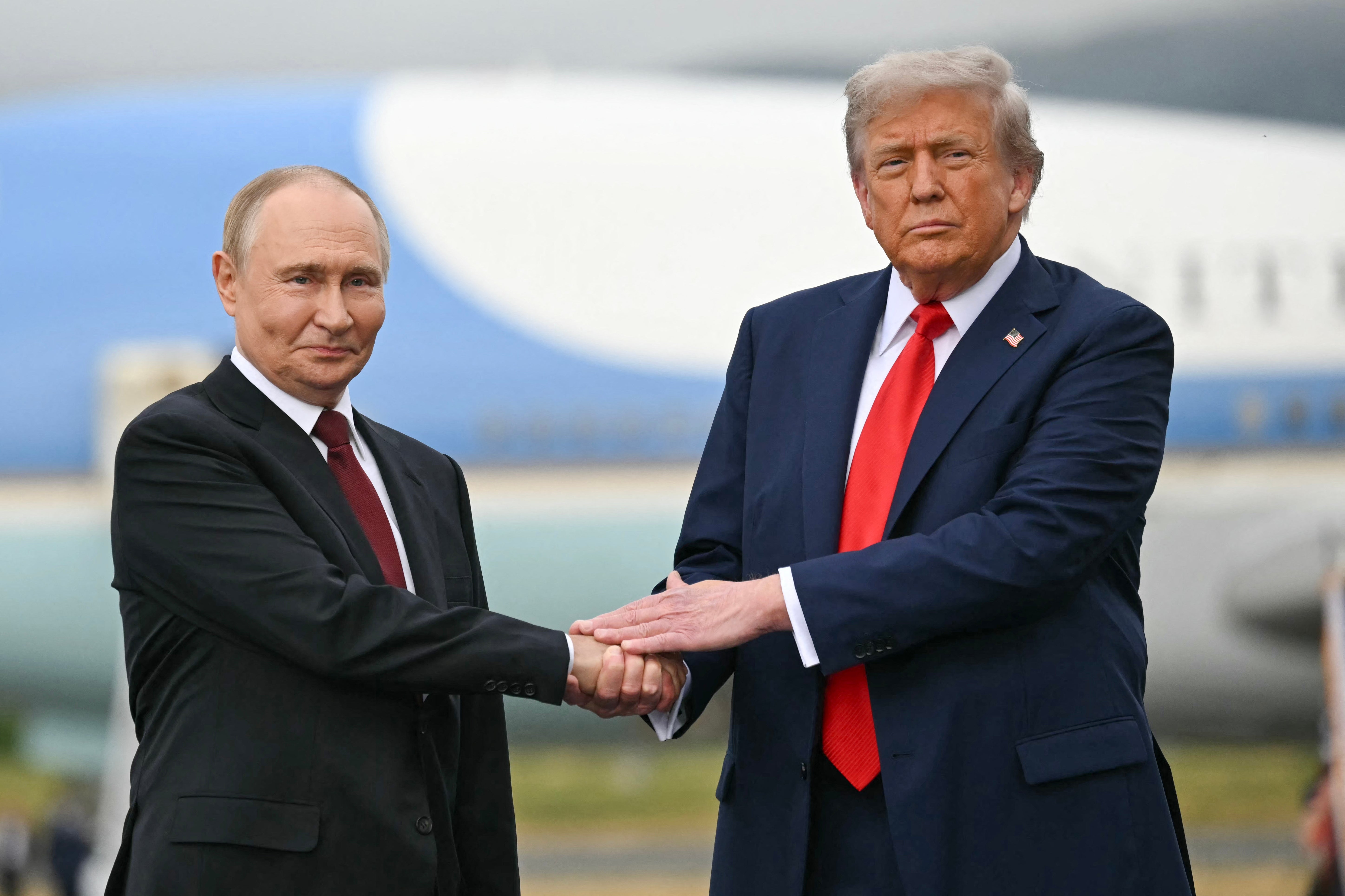 Predsjednik Donald Trump sastao se s ruskim predsjednikom Vladimirom Putinom na Aljasci radi razgovora o okončanju ukrajinskog rata koji se na kraju pokazao beskorisnim