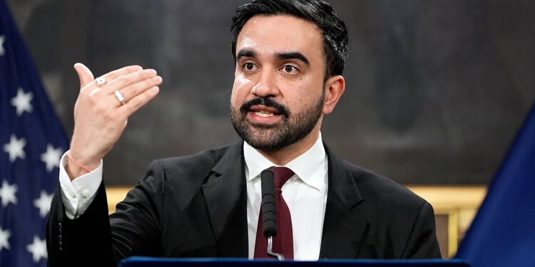 Gradonačelnik NYC-a Zohran Mamdani suočava se s udarcem zbog Trumpovog štrajka u Iranu