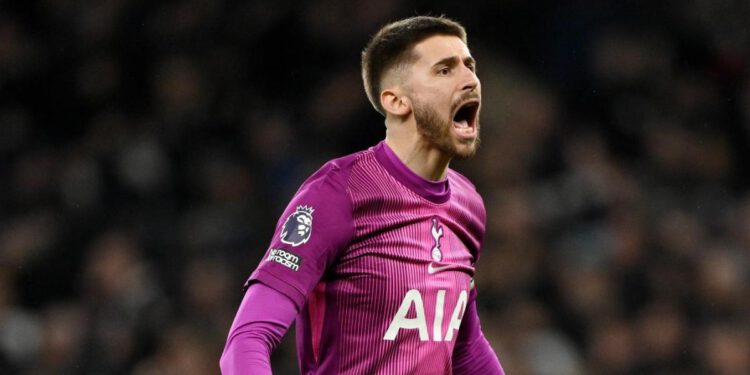 Guglielmo Vicario, zanimljivosti: Od Đokovićevih knjiga do strica bombaša