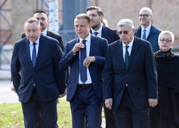 HDZ-ovci će dobiti spasonosnu ruku? ‘To bi trebao biti znak’