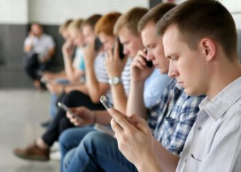 Hitno upozorenje korisnicima ovih mobitela: ‘Sofisticirani’ napad krade financijske podatke i poruke