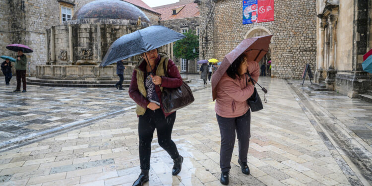 Hrvatska pod udarom nestabilnog vremena: Pogoršanje se očekuje sredinom tjedna