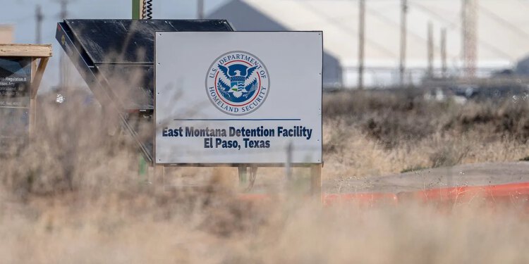 ICE kaže da pritvorski centar Camp East Montana ostaje otvoren, da se ne zatvara