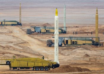 Iran prvi put ispalio mrcinu od rakete na Izrael: Šteta diljem zemlje