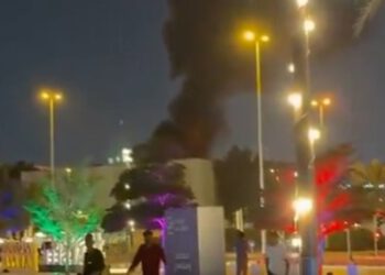 Iran tuče po američkim ciljevima: Gori konzulat SAD-a u Dubaiju, pogođena postaja CIA-e