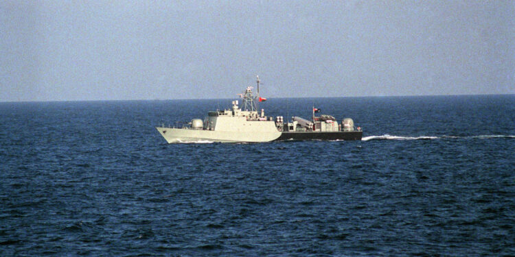 Iranska garda tvrdi da ima ‘potpunu kontrolu’ nad Hormuškim tjesnacem