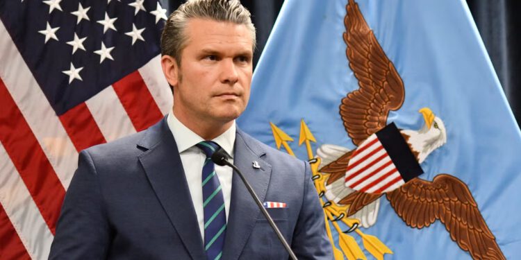 Irate Hegseth tvrdi da su iranski čelnici ‘štakori’ koji se skrivaju i zahtijeva da ‘domoljubni tisak’ prepravi naslove