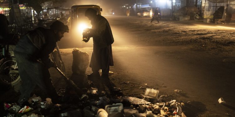 Iz Rusije stiže zloslutno upozorenje: ‘Ovo je savršena oluja, kao da se bliži kraj svijeta’