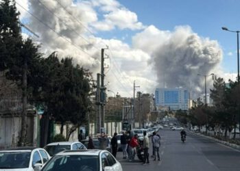 Izrael krenuo u novi val napada, odjekuju stravične eksplozije: Teheran prijeti neviđenom osvetom