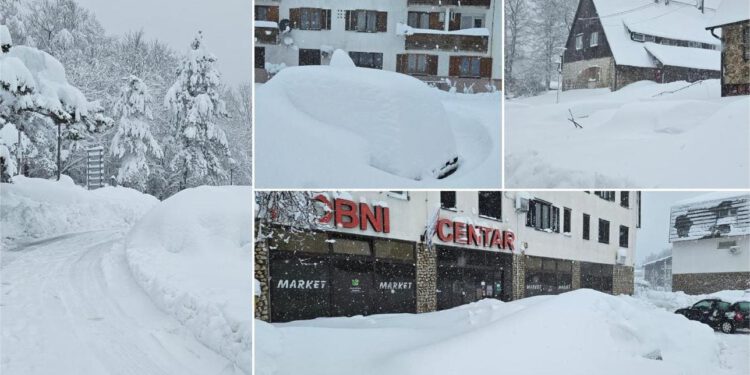 Javio nam se Splićanin koji je ‘zaglavio’ na Plitivicama: “Nanosi dosežu i do tri metra, trgovina radi samo do 16, stalno prekida struja….”