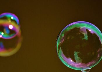 Je li AI balon pred pucanjem i što to znači za tvrtke?