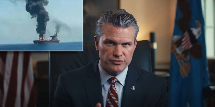 Jedino što sprječava prolaz Hormuškim tjesnacem jest to što Iran puca na brodove. On je otvoren za promet