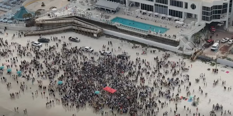 Kaos na Floridi za proljetne praznike dok su ‘preuzimanja’ preplavila plaže i policiju