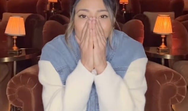 Karen Hauer se rasplakala dok je potvrdila da je odustala Strogo slijedeći odbačene glasine – nakon 14 godina kao najduža profesionalna plesačica u showu