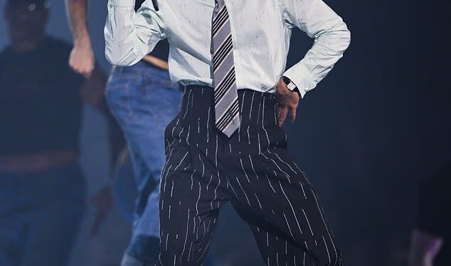 Koreograf Harryja Stylesa otkriva kako je ‘izbacio pjevača iz njegove zone komfora’ visokooktanskom plesnom rutinom na dodjeli nagrada BRIT