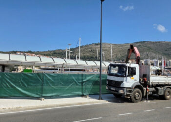 Kreće sanacija pukotina na Lapadskoj obali