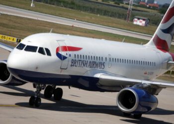 Krenulo obustavlja letove prema Dubaiju, Dohi i Tel Avivu