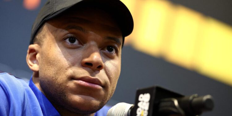 Mbaèè demantira: “Real Madrid nije pogriješio na testovima koljena”