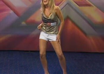 Mollie King otkriva da ju je Sharon Osbourne posramila jer je nosila ‘neprikladnu’ odjeću dok je bila na audiciji za X Factor kao tinejdžerica