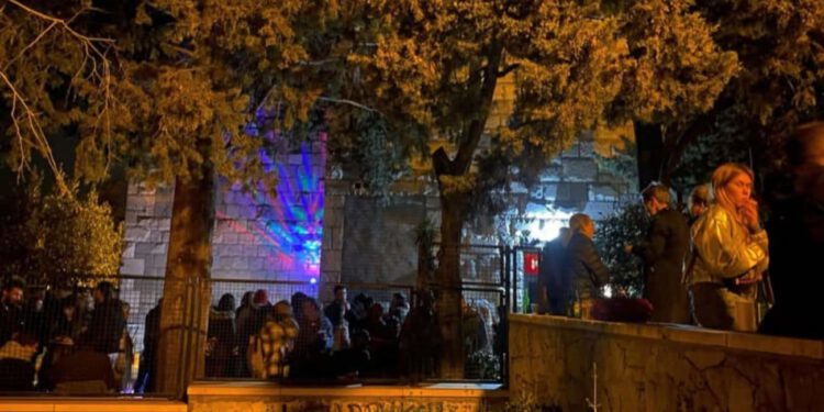 Na Trsteniku plesnjak povodom Dana žena uz glazbu s gramofonskih ploča