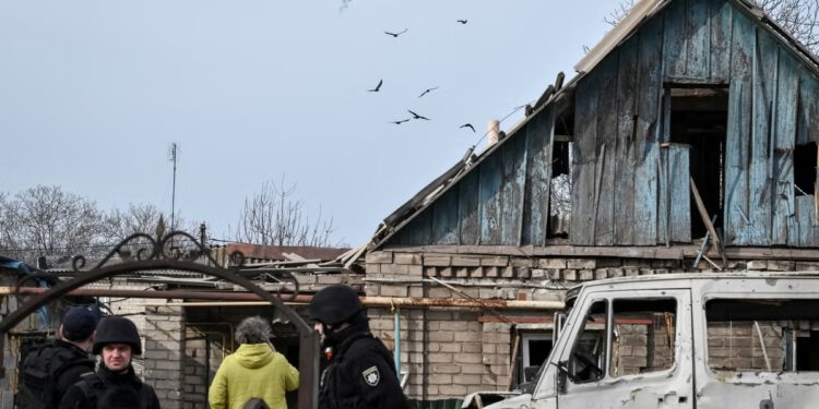 Najnoviji ukrajinsko-ruski rat: Četvero poginulo u napadima ruskih dronova dok su tisuće ostale bez struje