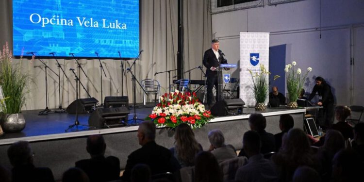 Ne nasjedajte na fraze o solidarnosti, gledaj sebe kada je država u pitanju!