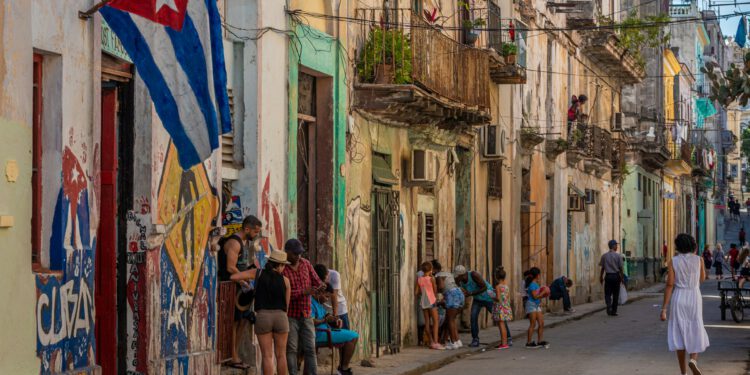 Nestala dva broda s humanitarnom pomoći na putu za Kubu