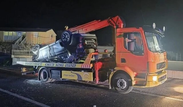 Nezgoda kod Čapljine, automobil sletio s ceste i prevrnuo se na krov