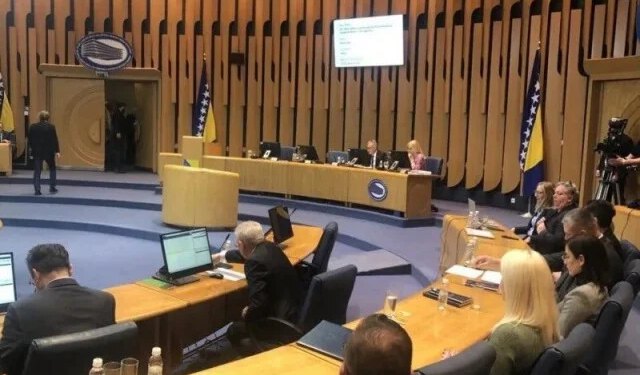 Ništa od ukidanja akciza na gorivo, SNSD i HDZ BiH blokirali Dom naroda PS BiH