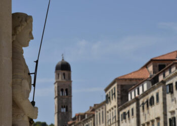 Obuljen Koržinek: “Radovi na Orlandovom stupu su u završnoj fazi, cilj je da budu gotovi do otvaranja Igara”