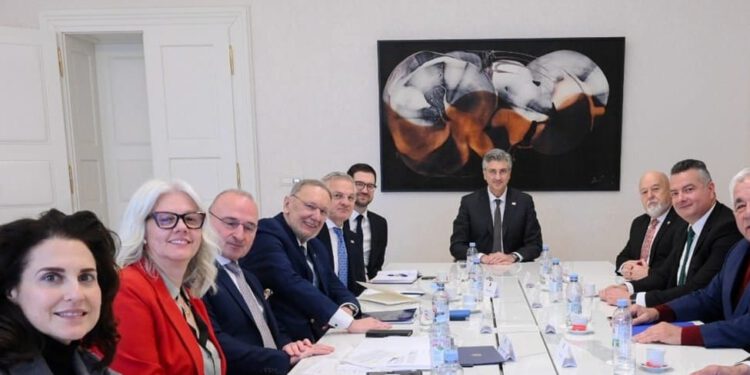 Od Crne Gore očekujemo hitan povrat imovine Hrvatima