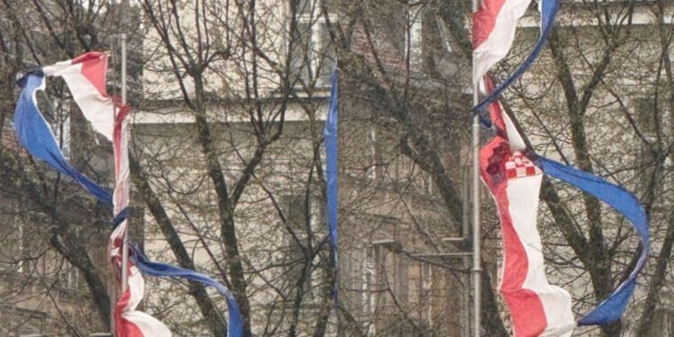 Oluja izazvala štetu koja će rasparati srce mnogim Hrvatima: Pogledajte scenu iz centra Zagreba