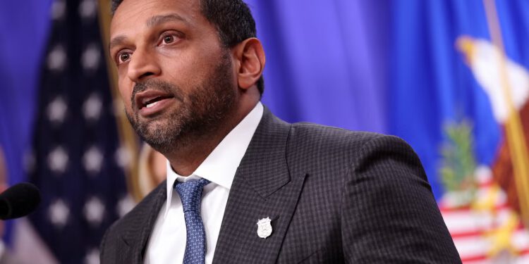 Patel je otpustio ključne članove špijunske skupine FBI-a koja prati prijetnje Iranu nekoliko dana prije nego što je Trump pokrenuo napade: izvješće